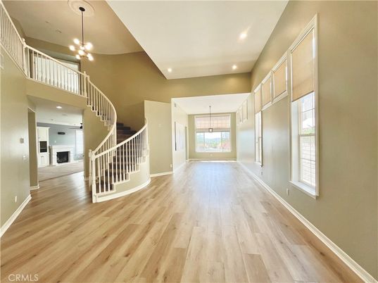 Interior, Pendant Lights, Recessed Lighting, Wood Texture Flooring