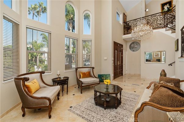 Chandelier, Interior, Living room, Recessed Lighting