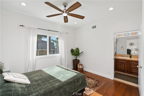 Bathroom, Bedroom, Interior, Recessed Lighting, Wood Texture Flooring