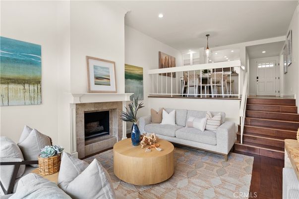 Fireplace, Interior, Living room, Pendant Lights, Recessed Lighting, Wood Texture Flooring