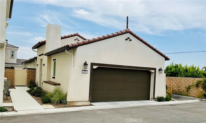 Attached, Exterior, Facade, Spanish Mediterranean