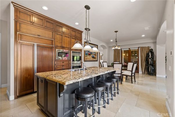 Dining room, Interior, Kitchen, Pendant Lights, Recessed Lighting, Stainless Steel Appliances