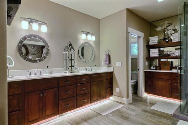 Bathroom, Dual Sink Vanities, Interior, Wood Texture Flooring
