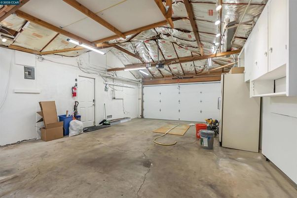 Garage, Interior