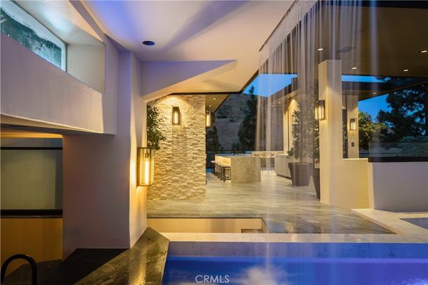 Exterior, Pool, Recessed Lighting
