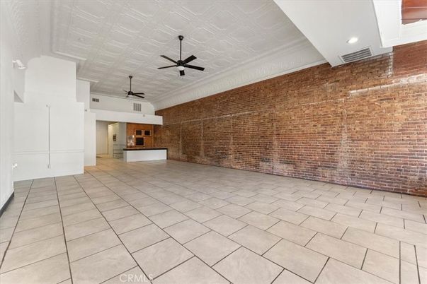 Empty room, Interior, Recessed Lighting, Stone Walls
