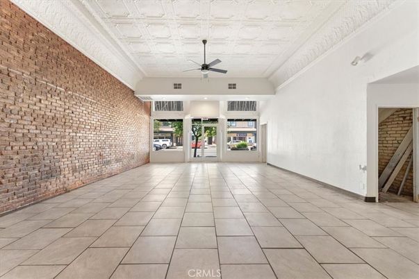 Empty room, Interior, Recessed Lighting, Stone Walls