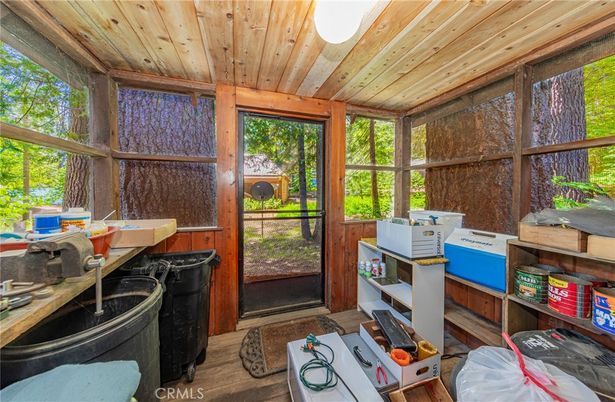 Interior, Sun Room, Wooden Ceilings, Wood Texture Flooring