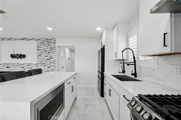 Interior, Kitchen, Marble, Marble Walls, Recessed Lighting