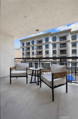 Exterior, Recessed Lighting