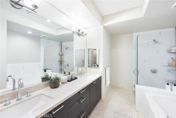 Bathroom, Dual Sink Vanities, Glass Shower, Interior, Recessed Lighting