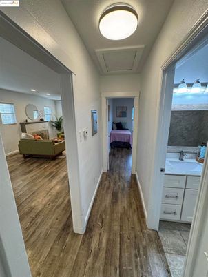 Bathroom, Interior, Recessed Lighting, Wood Texture Flooring