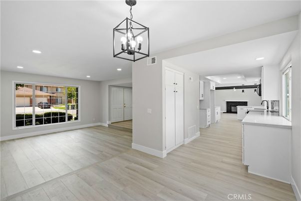 Fireplace, Interior, Kitchen, Pendant Lights, Recessed Lighting, Wood Texture Flooring