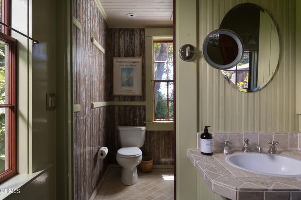 Bathroom, Interior, Tile Countertops