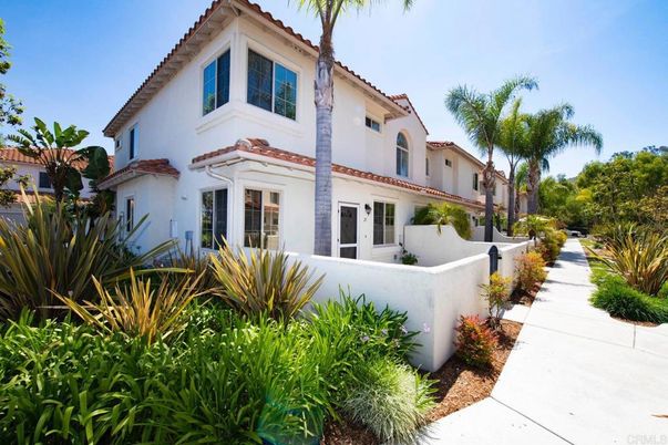 Exterior, Facade, Spanish Mediterranean