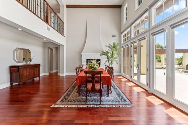 Dining room, Fireplace, Interior, Recessed Lighting, Wood Texture Flooring
