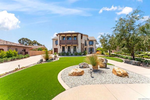Backyard, Exterior, Facade, Mediterranean