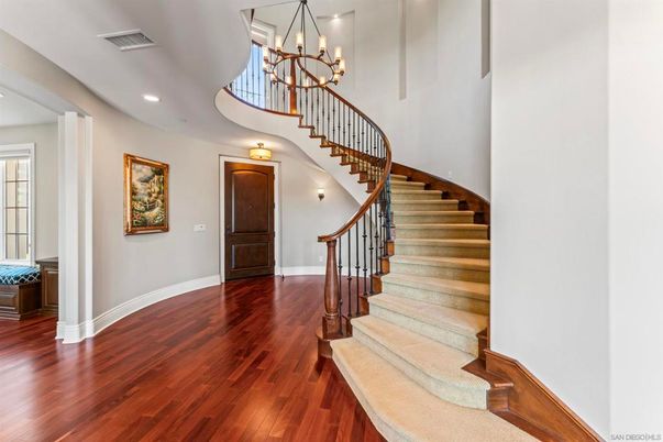 Chandelier, Interior, Recessed Lighting, Wood Texture Flooring