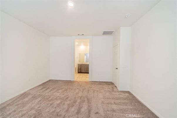 Bathroom, Empty room, Interior, Recessed Lighting