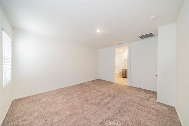 Bathroom, Empty room, Interior, Recessed Lighting
