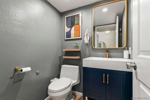 Bathroom, Interior, Recessed Lighting, Wood Texture Flooring