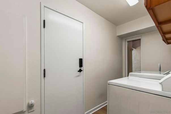 Interior, Washer