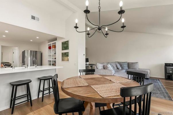 Chandelier, Dining room, Interior, Kitchen, Living room, Recessed Lighting, Wood Texture Flooring