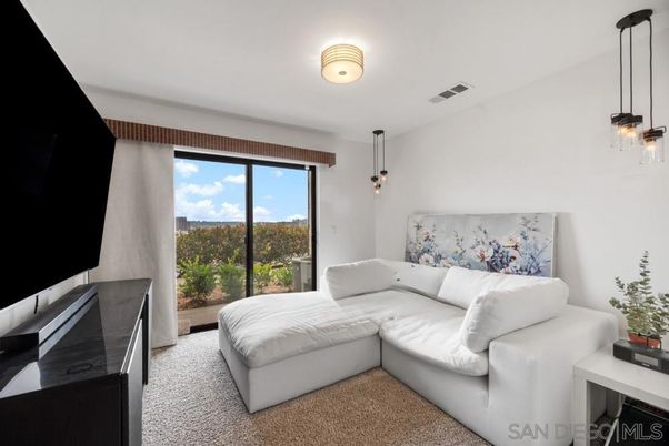 Bedroom, Interior, Pendant Lights