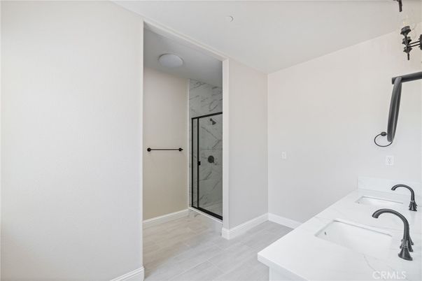 Bathroom, Dual Sink Vanities, Glass Shower, Interior, Marble Walls