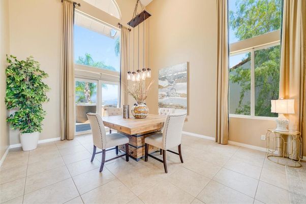 Dining room, Interior, Pendant Lights