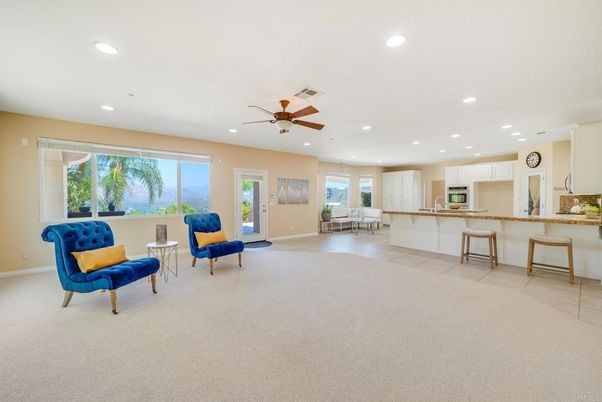 Dining room, Interior, Kitchen, Recessed Lighting