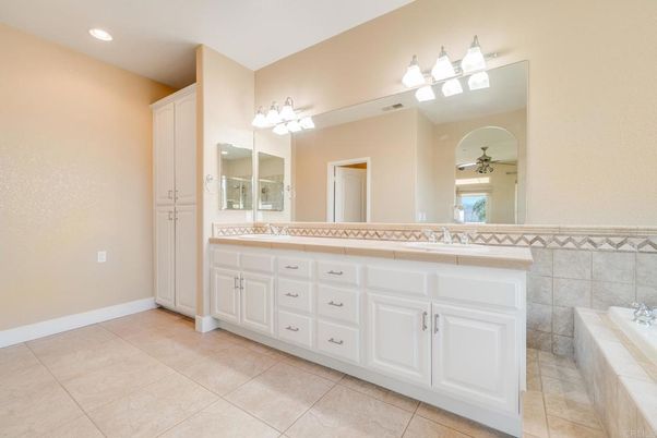 Bathroom, Interior, Recessed Lighting, Tile Countertops