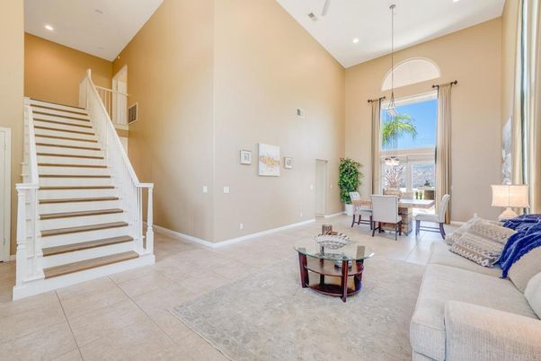 Dining room, Interior, Living room, Pendant Lights, Recessed Lighting