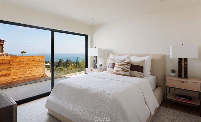 Bedroom, Interior, Water, Wood Texture Flooring