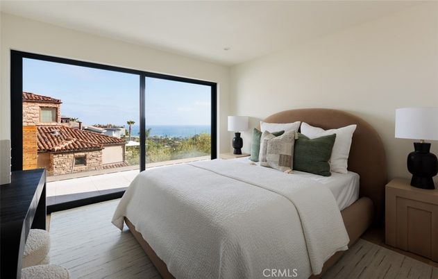 Bedroom, Interior, Water, Wood Texture Flooring