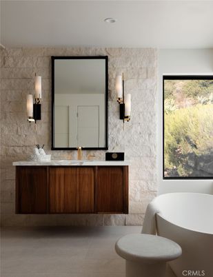 Bathroom, Interior, Recessed Lighting, Stone Walls
