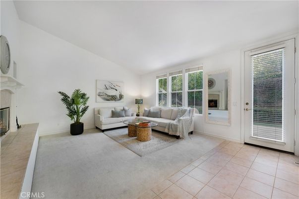 Fireplace, Interior, Living room