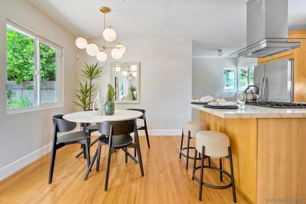 Dining room, Interior, Kitchen, Pendant Lights, Wood Texture Flooring