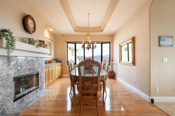 Chandelier, Dining room, Fireplace, Interior, Wood Texture Flooring