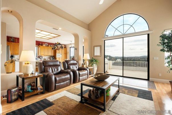 Interior, Kitchen, Living room, Recessed Lighting, Wood Texture Flooring