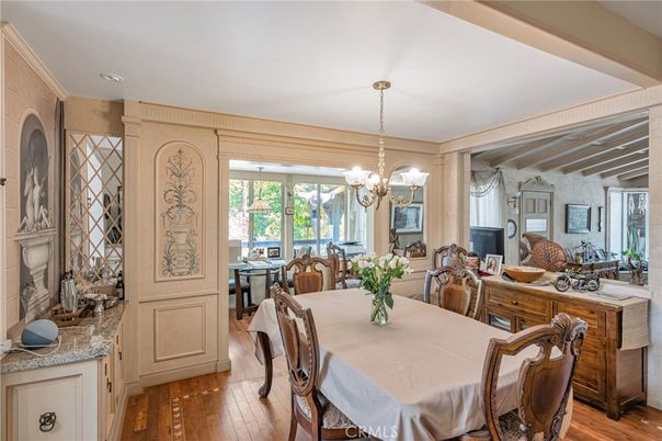 Chandelier, Dining room, Interior, Wood Texture Flooring