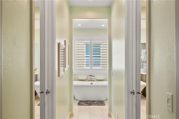 Bathroom, Free Standing Baths, Interior, Recessed Lighting