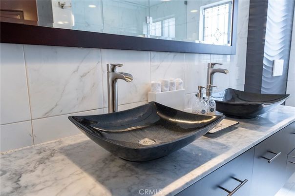 Bathroom, Interior, Marble, Marble Walls