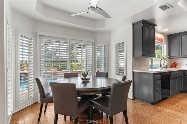Dining room, Interior, Kitchen, Recessed Lighting, Wood Texture Flooring