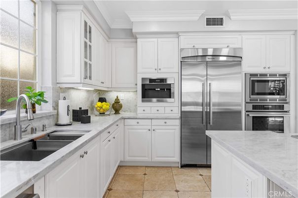 Interior, Kitchen, Stainless Steel Appliances