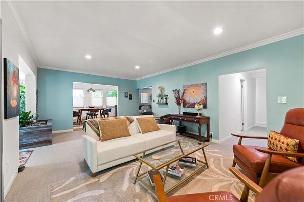 Dining room, Interior, Living room, Recessed Lighting