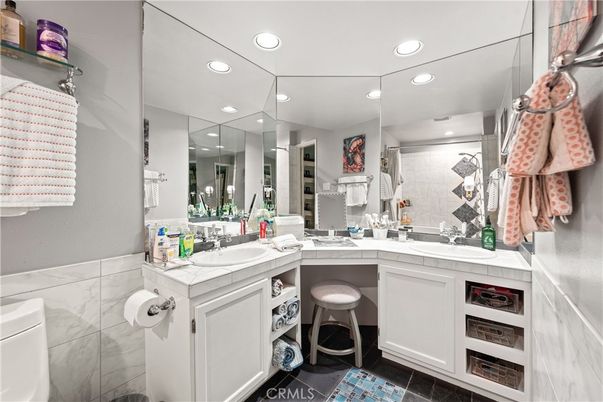 Bathroom, Dual Sink Vanities, Interior, Recessed Lighting, Tile Countertops