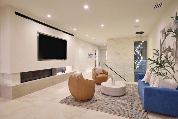 Fireplace, Interior, Living room, Pendant Lights, Recessed Lighting