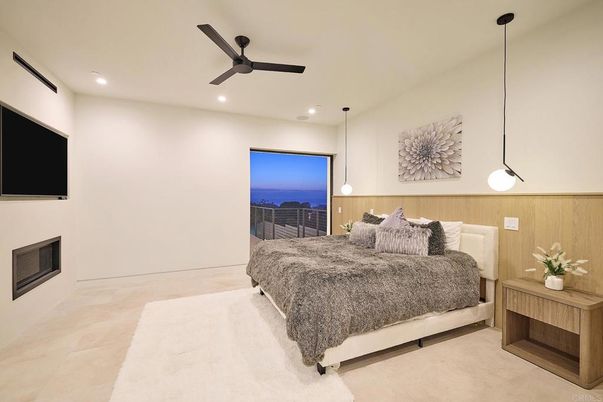 Bedroom, Fireplace, Interior, Pendant Lights, Recessed Lighting, Water
