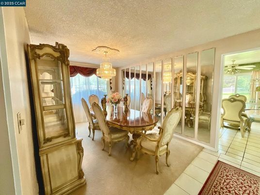 Chandelier, Dining room, Interior